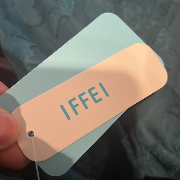 New Cute Medium Fall Lacey Dress - Picture 5 of 5